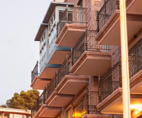 Hotel Mimas Marine 4*